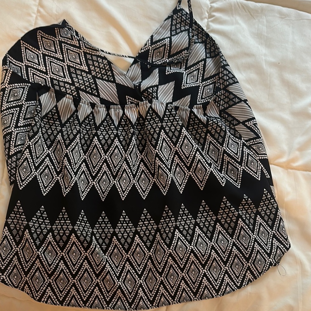 Halter Top - Picture 5 of 5